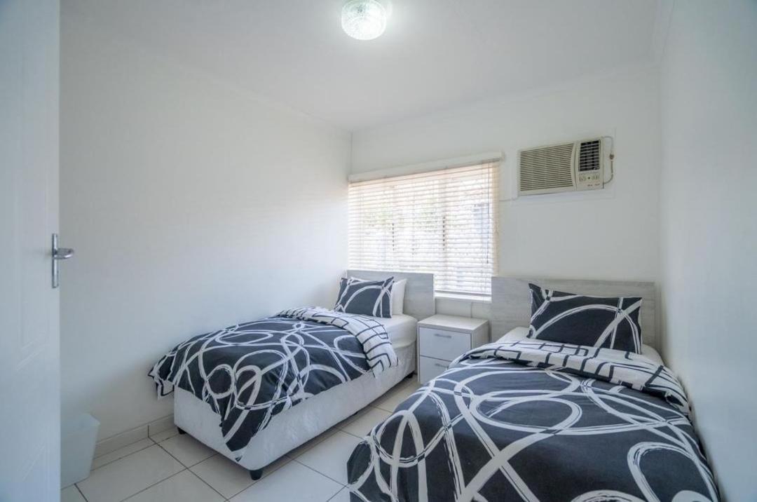 Apartment Halaal Haven: Luxury Near Musjid Al Hilaal Durban