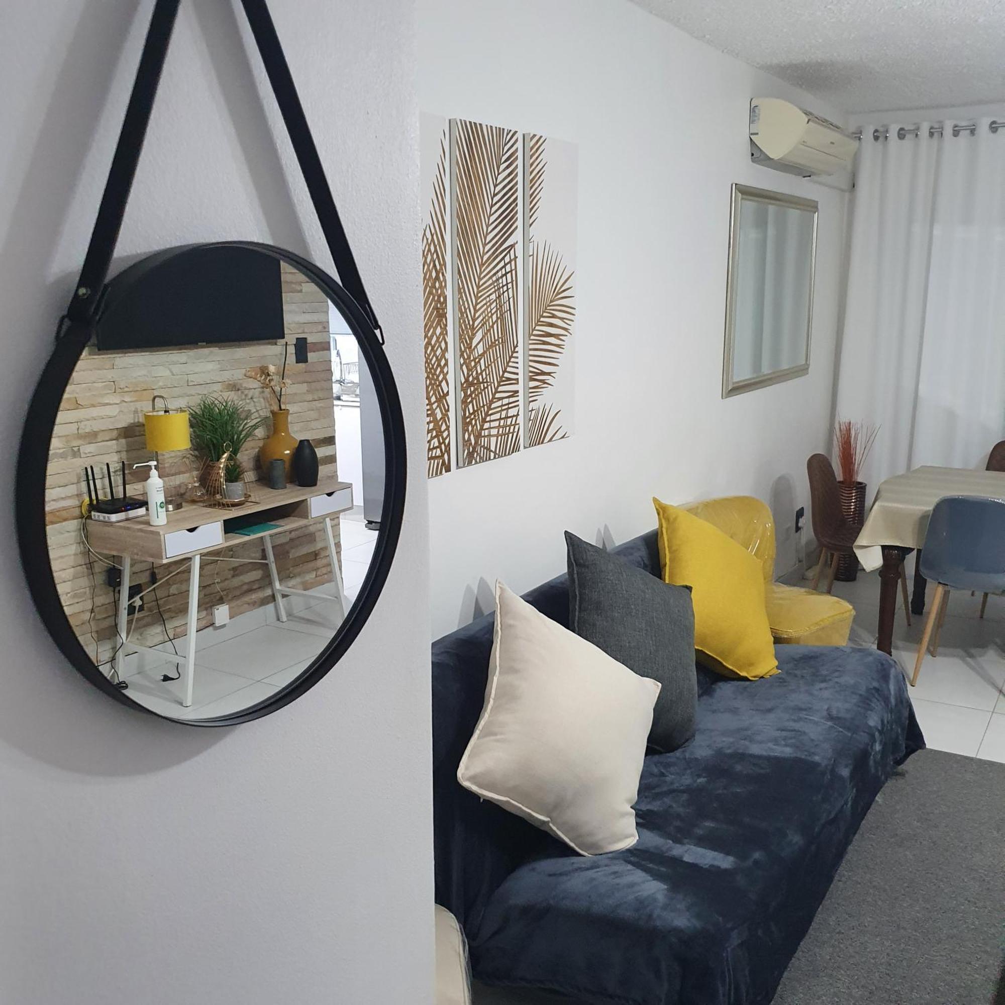Apartment Halaal Haven: Luxury Near Musjid Al Hilaal *